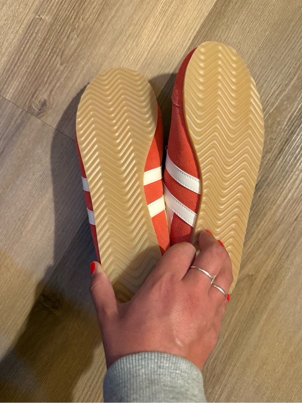 Gola Women's Coral Suede Sneakers with White Stripes - Picture 9 of 13